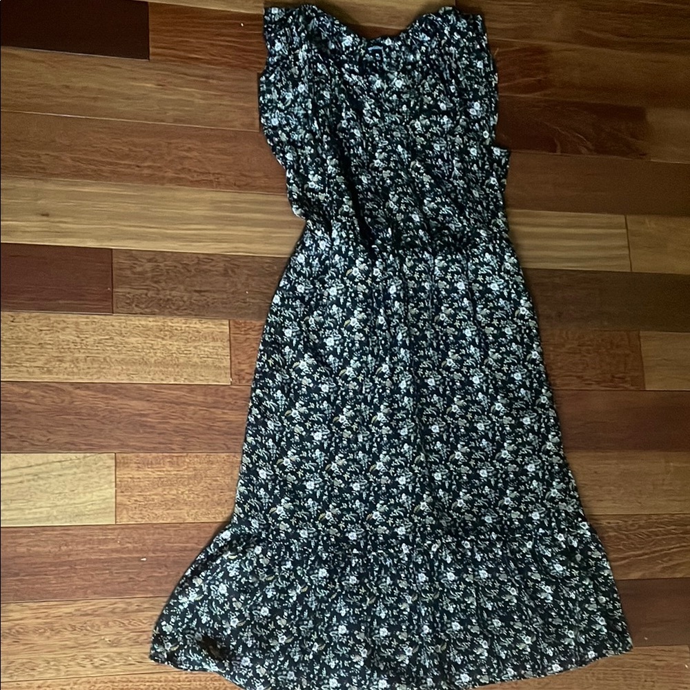 JCrew Floral Black and White Women's Dress-sleeveless